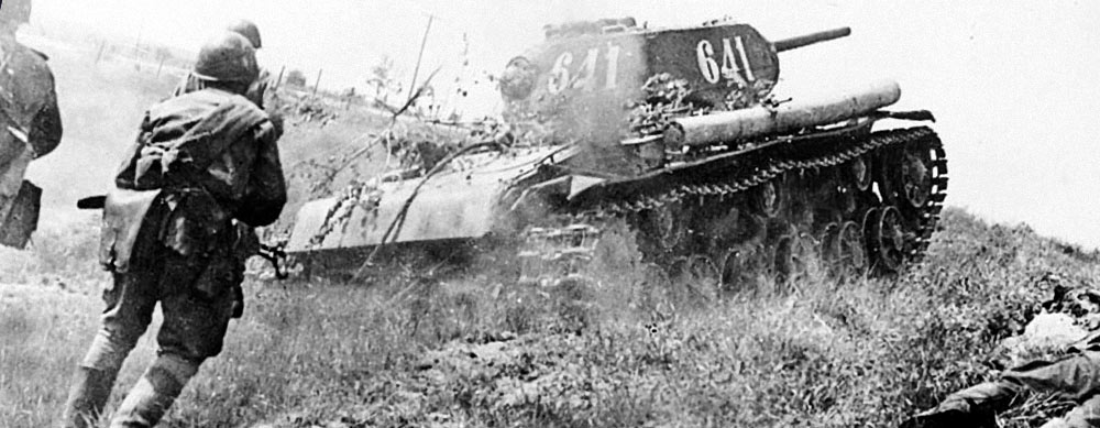 battle of kursk tanks used